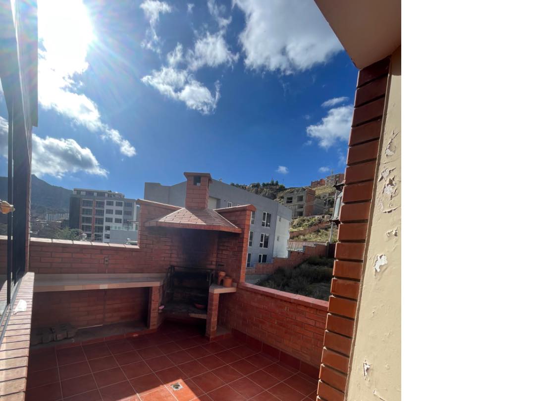 Departamento IRPAVI II A UNA CUADRA DE LA PLAZA EL VERGEL Foto 14