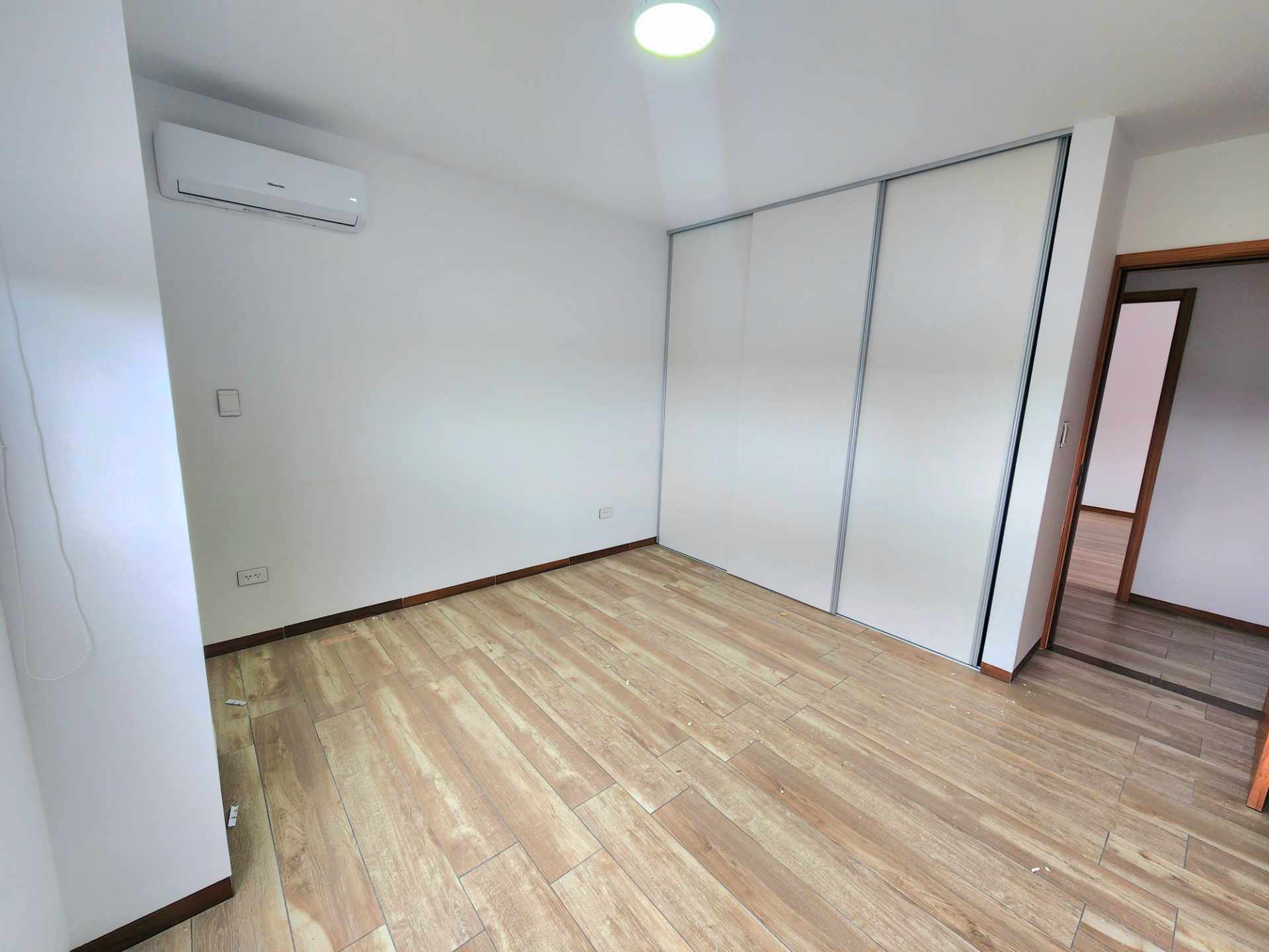 En Alquiler a Bs 6,350 Foto 15