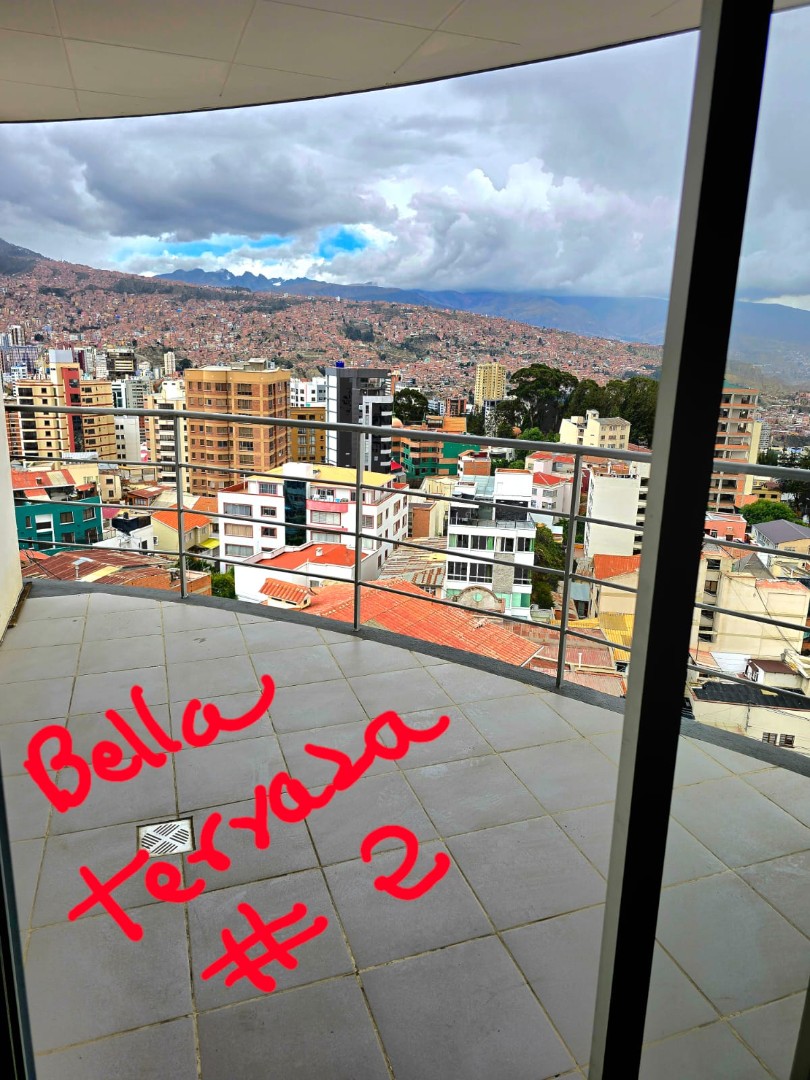 En Alquiler a Bs 4,700 Foto 3