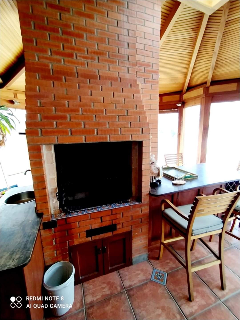 Departamento en Calacoto en La Paz 4 dormitorios 5 baños 2 parqueos Foto 12