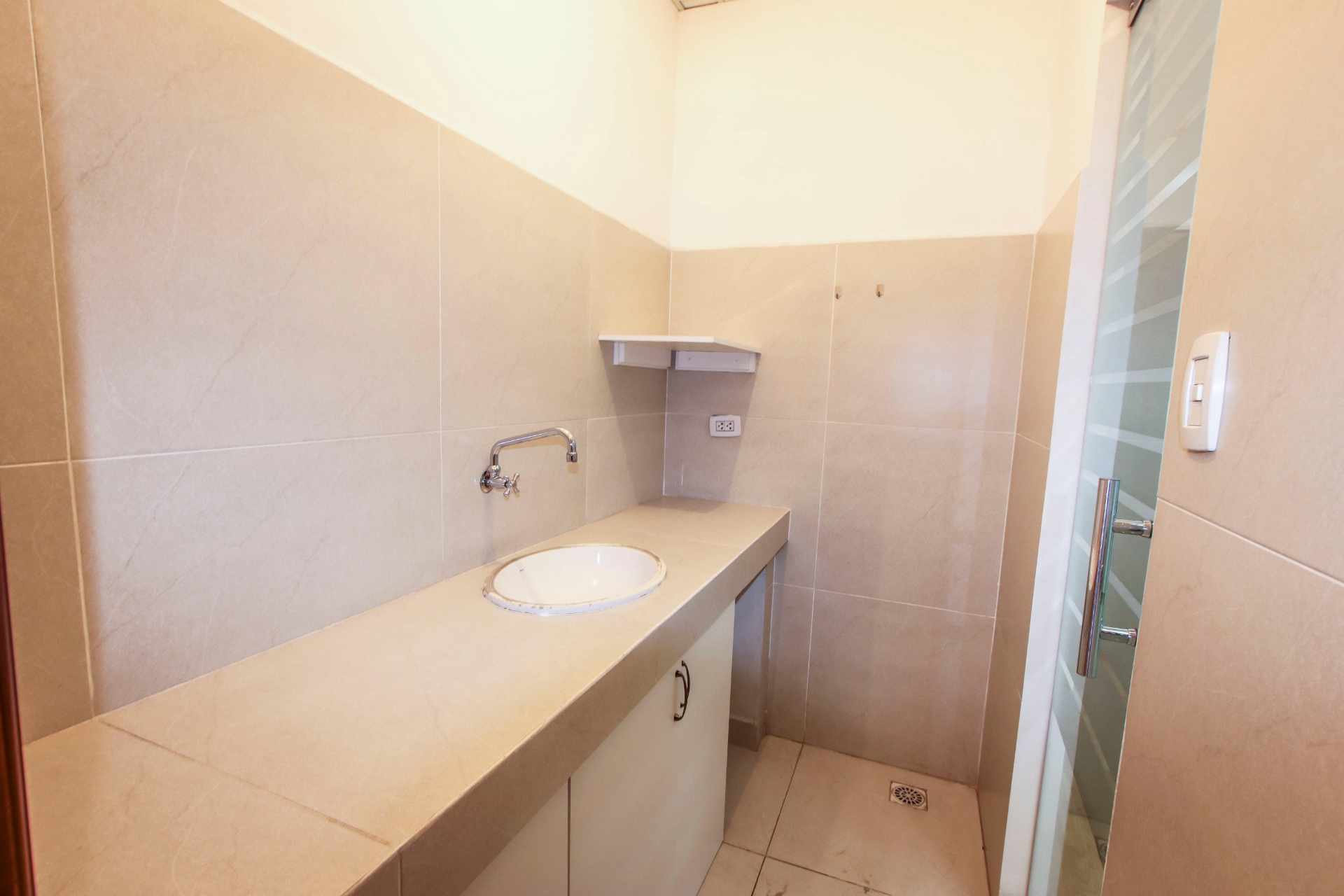 Oficina  Edificio Torre Norte, Av. América entre Villarroel - Norte Foto 3