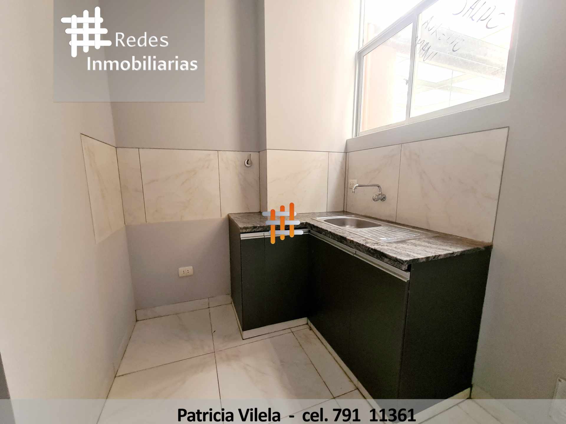 Local comercial en AlquilerEN ALQUILER PRECIOSO LOCAL CALLE 28 A ESTRENAR   2 baños  Foto 9