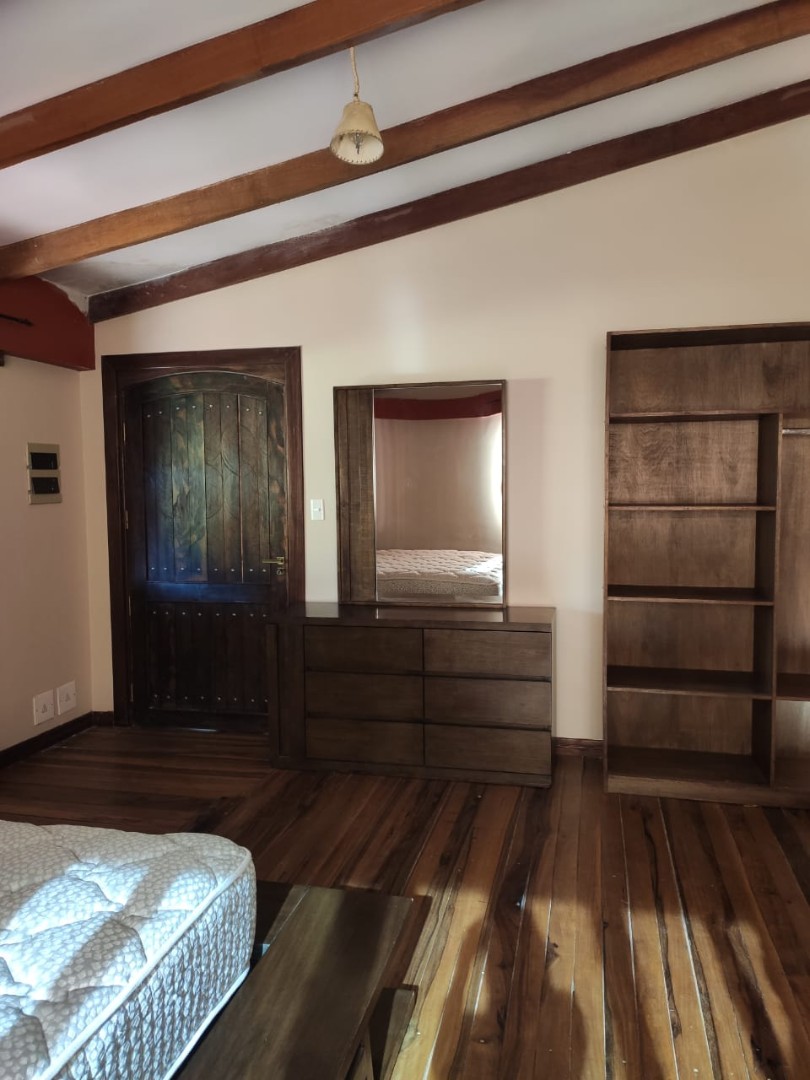 Casa en Mecapaca en La Paz 4 dormitorios 4 baños 4 parqueos Foto 27