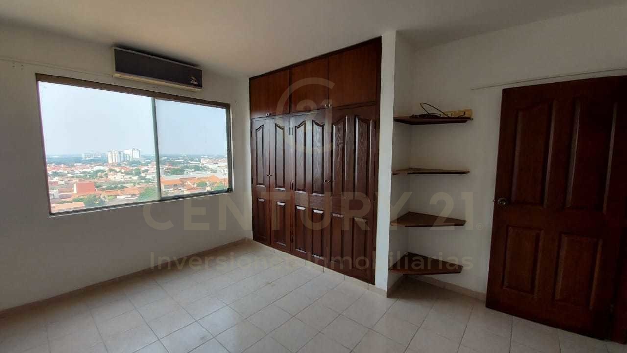 Departamento en Entre 4to y 5to anillo Norte en Santa Cruz de la Sierra 3 dormitorios 4 baños 1 parqueos Foto 20