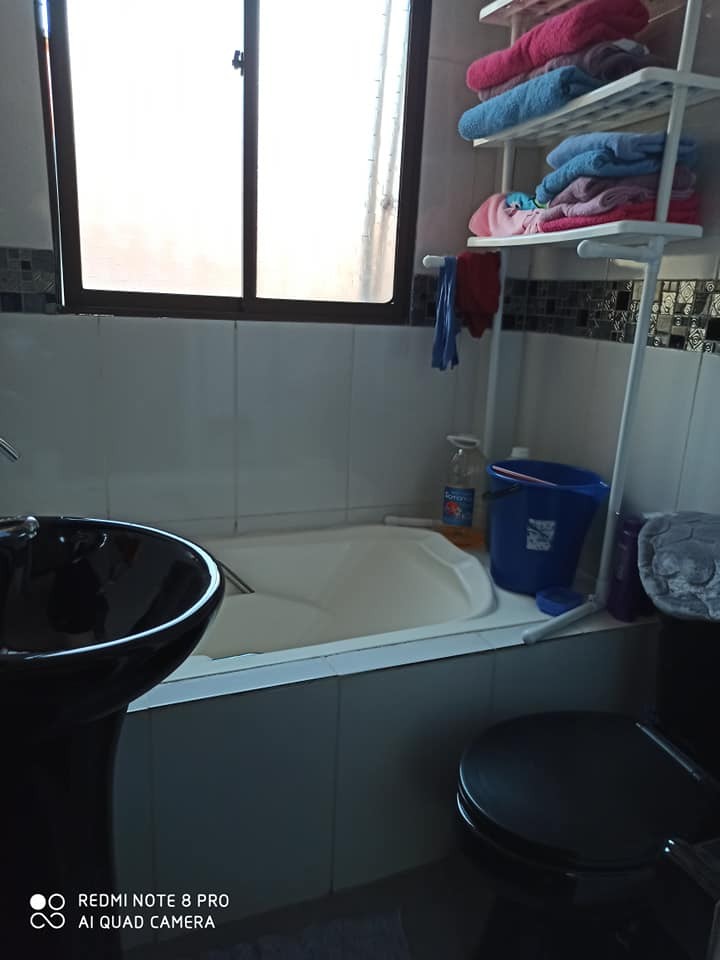 Casa en VentaOportunidad Casa en Venta , Zona Munaypata (CV247) 8 dormitorios 4 baños  Foto 27