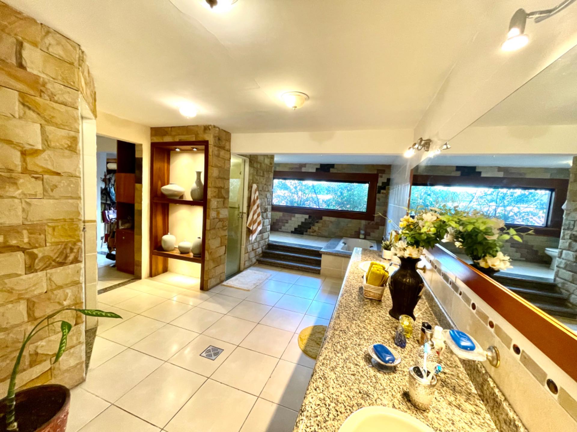 Casa en VentaAv. Barrientos (Zona Urbari) Foto 14