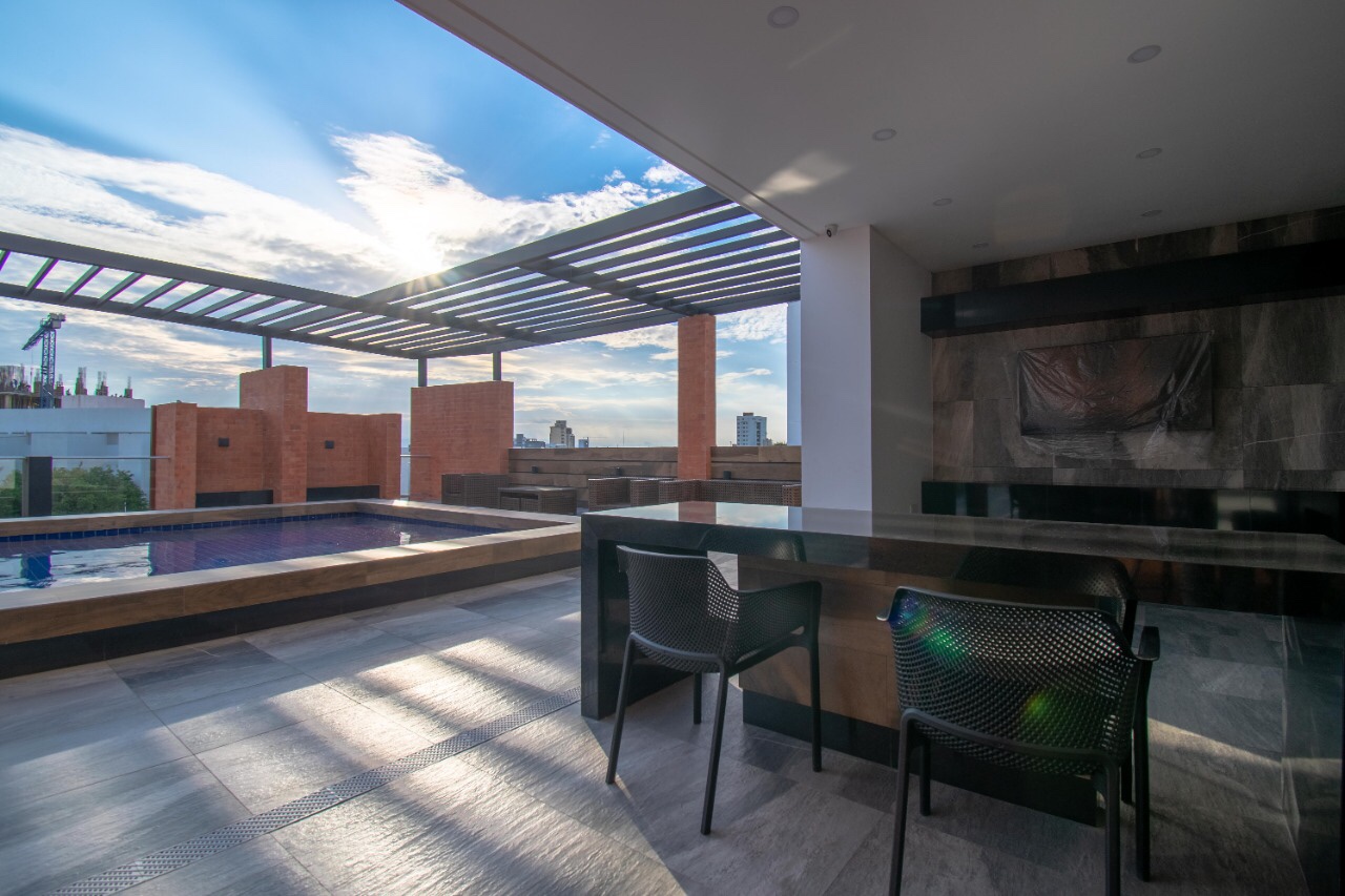 Departamento en AlquilerEN ALQUILER EQUIPETROL CALLE HERNAN ALDABA PAZ PLAZA ITALIA 2 dormitorios 3 baños 1 parqueos Foto 13