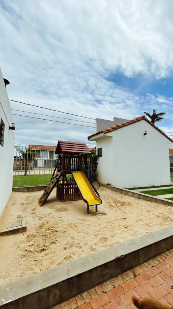 Departamento Piraí entre 6to y 7mo anillo Foto 7