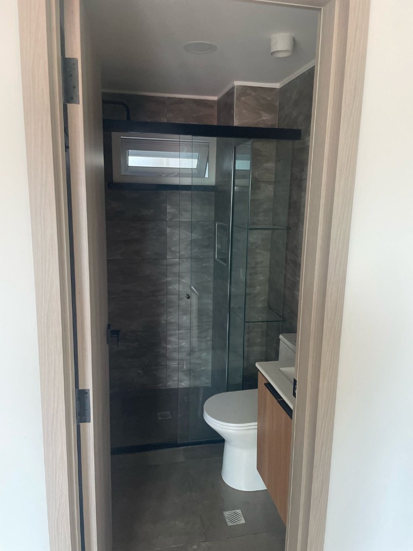 Departamento en Entre 3er y 4to anillo Norte en Santa Cruz de la Sierra 1 dormitorios 1 baños  Foto 5