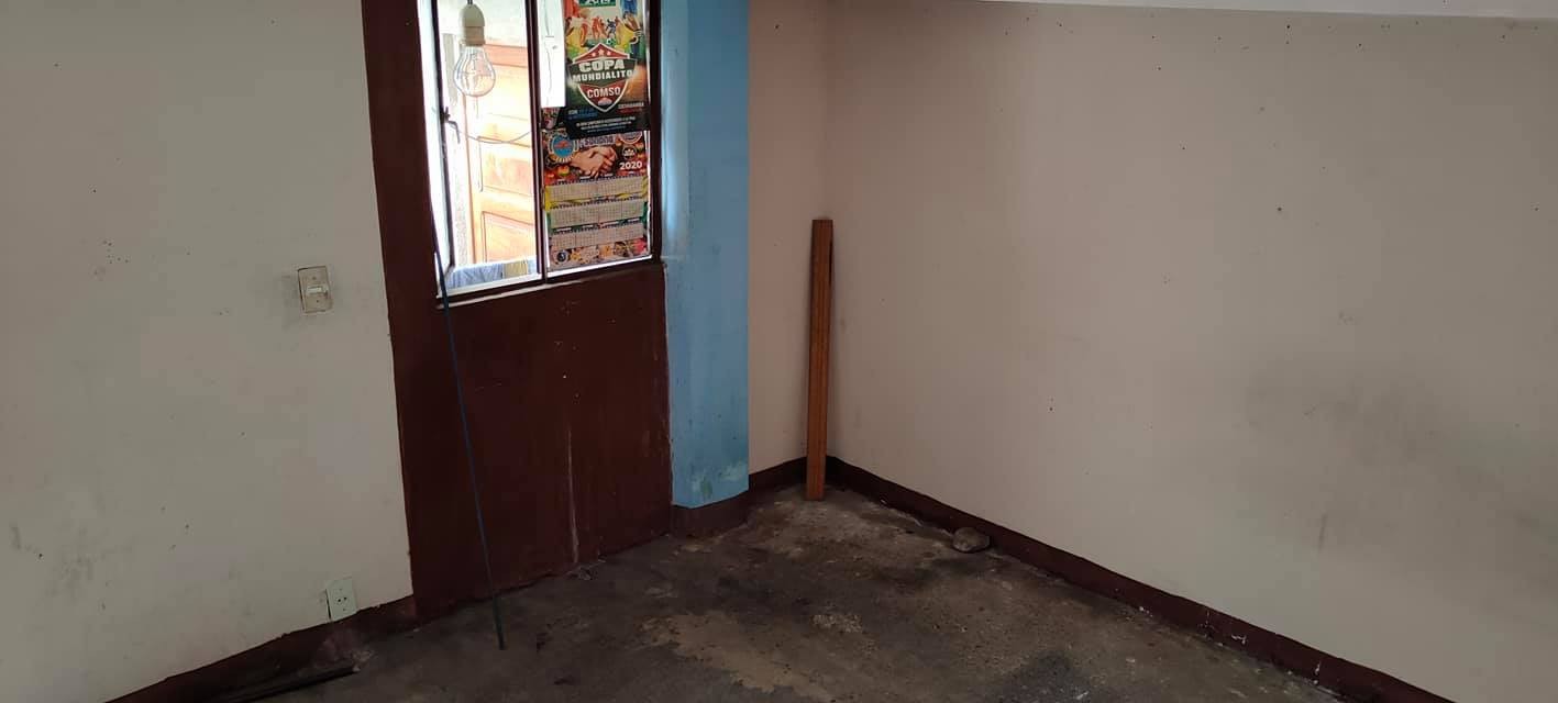 Casa en Tembladerani en La Paz 8 dormitorios 2 baños 1 parqueos Foto 29