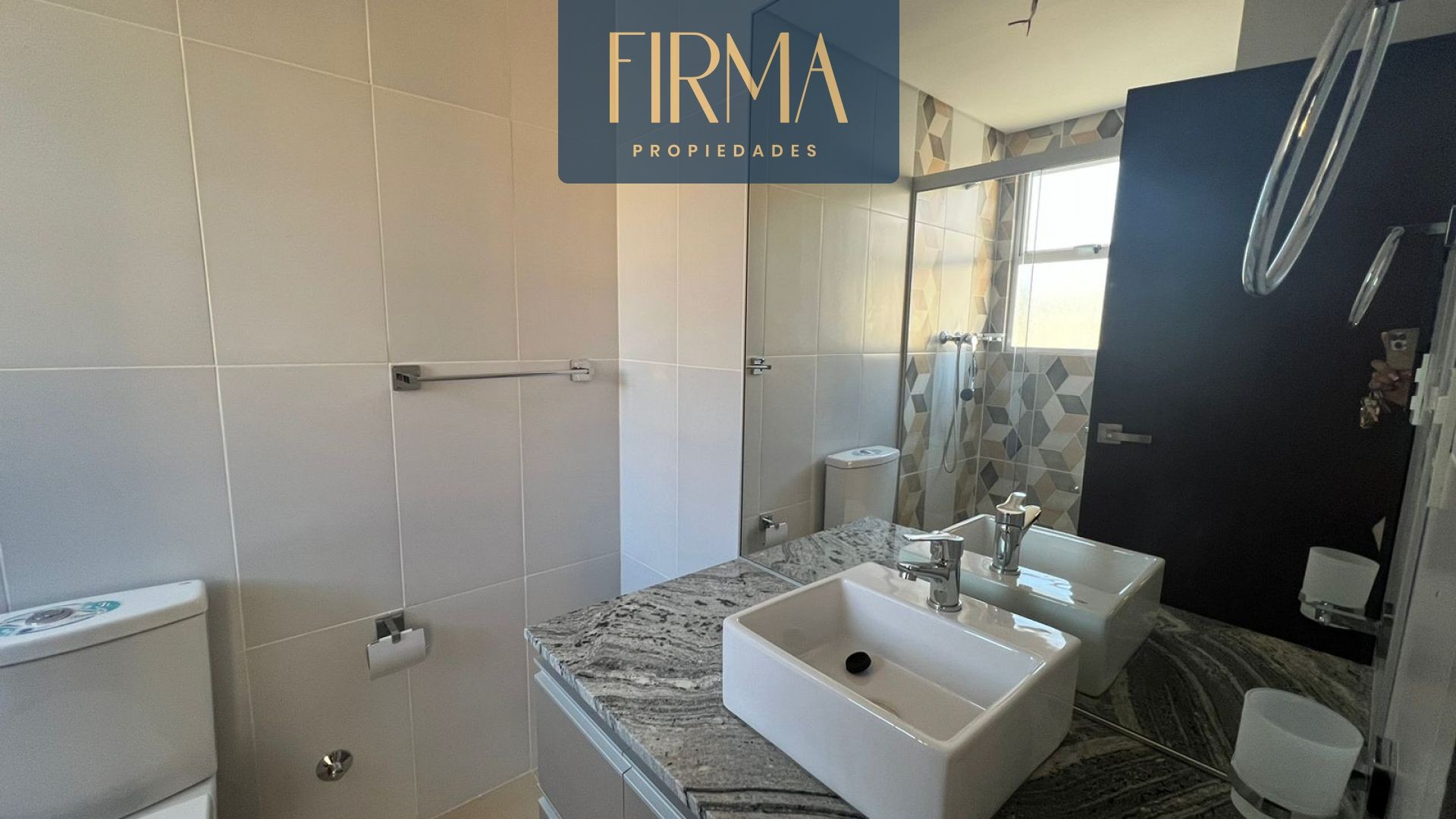 Departamento en AnticréticoLOS PINOS CALLE 27 Foto 6