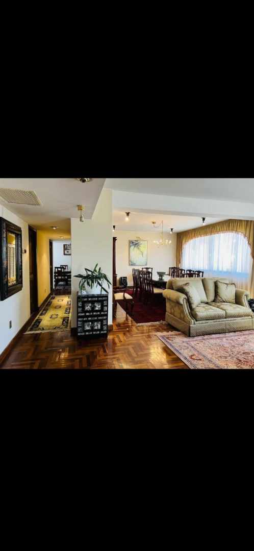 Departamento en AlquilerEdificio Multicentro, Av Arce, Sopocachi  3 dormitorios 3 baños 2 parqueos Foto 16