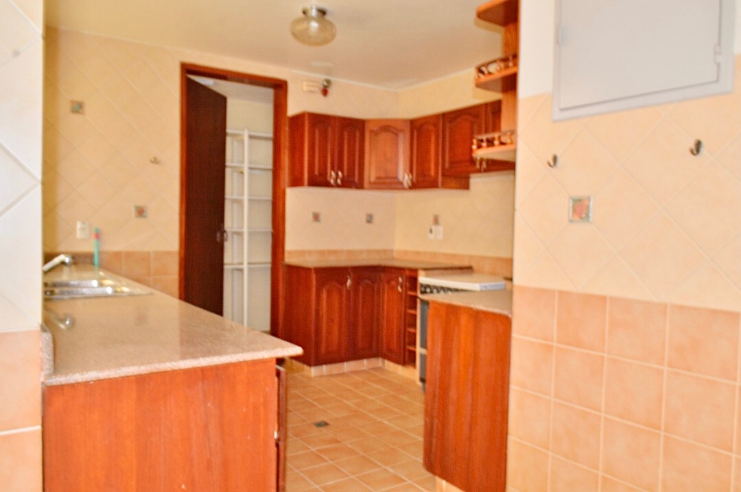 Casa CASA DE 5 DORMITORIOS EN ALQUILER, CALACOTO. PARA VIVIENDA Y OFICINA Foto 19