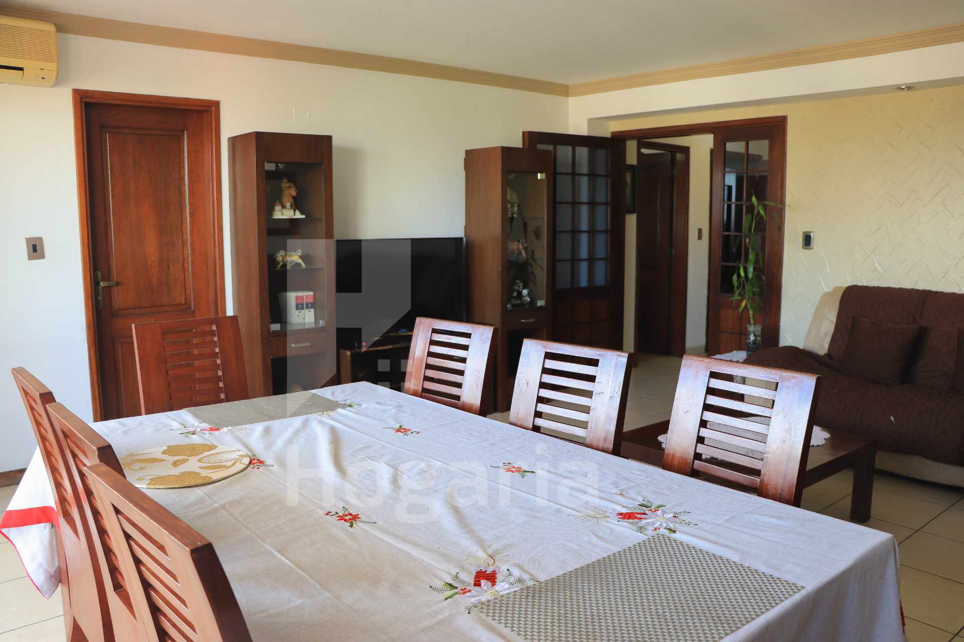 Departamento en Entre 2do y 3er anillo Norte en Santa Cruz de la Sierra 3 dormitorios 3 baños 1 parqueos Foto 10