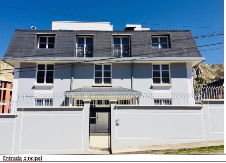 Casa CASA DE LUJO ESTILO “BAUHAUS“ en Zona Central Achumani, La Paz - 7 dormitorios · 6 baños · 4 garajes · 800 m2 Foto 2