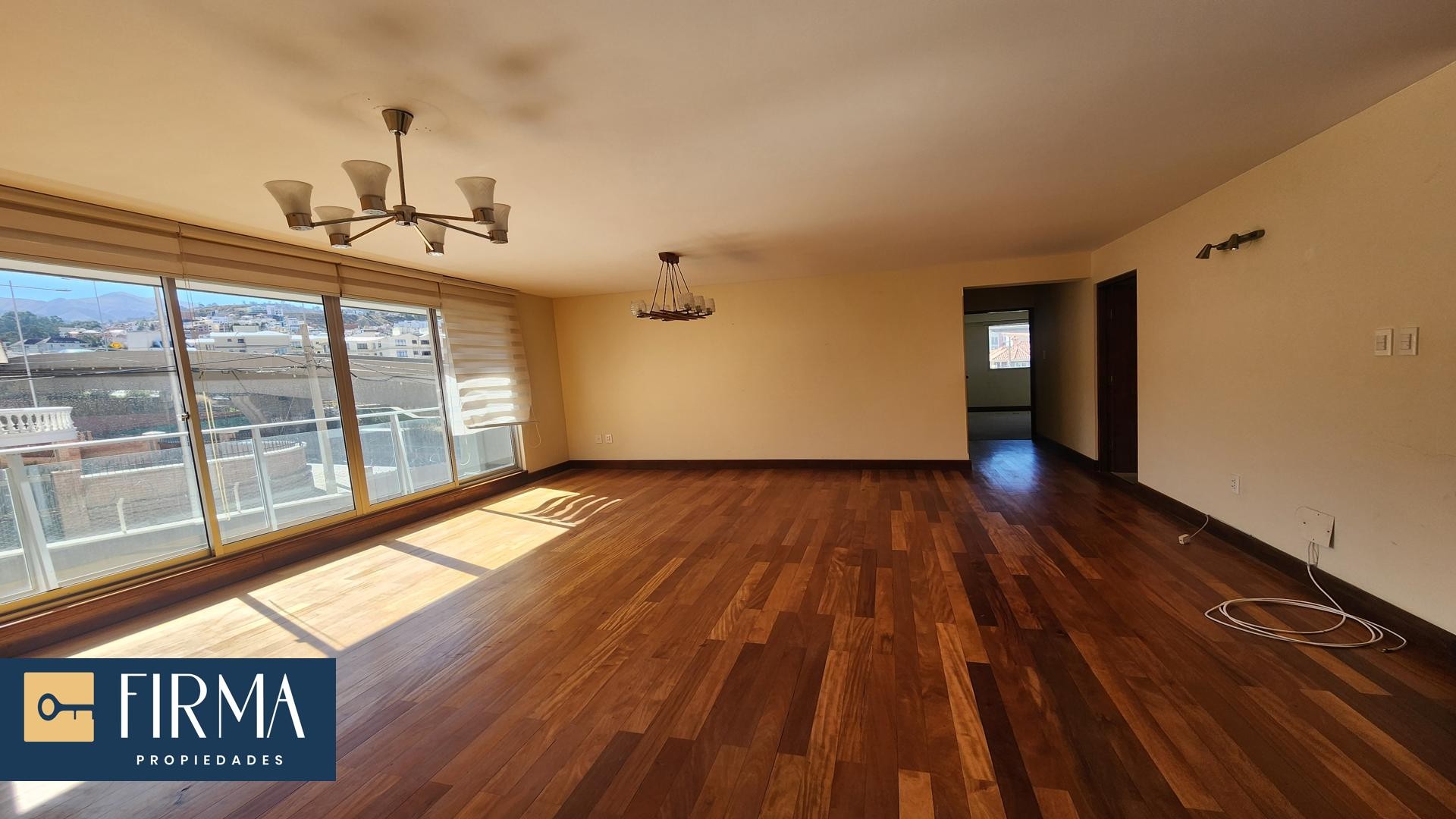 En Venta a $us 195,000 Foto 1