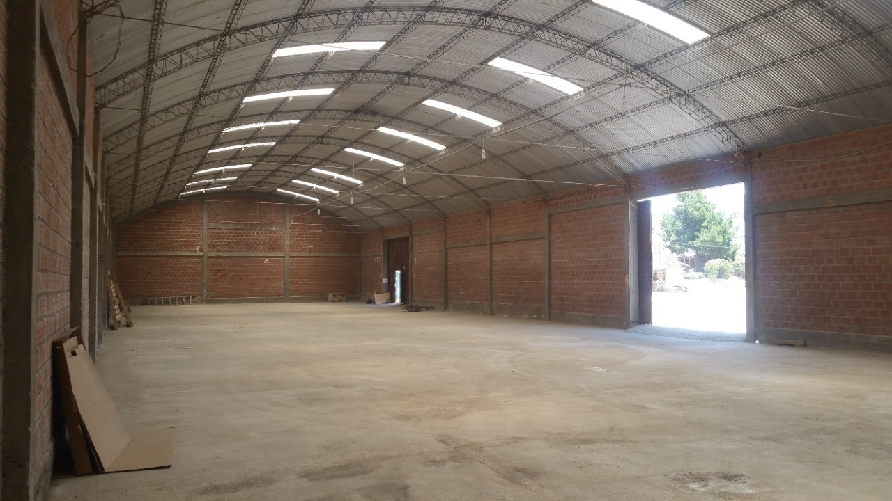 Galpón EL ALTO SOBRE LA AV. 6 DE MARZO, GALPONES EN ALQUILER Foto 1