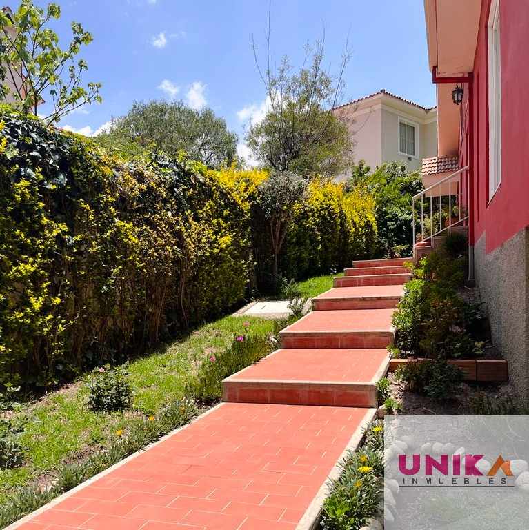 En Alquiler a Bs 9,000 Foto 1