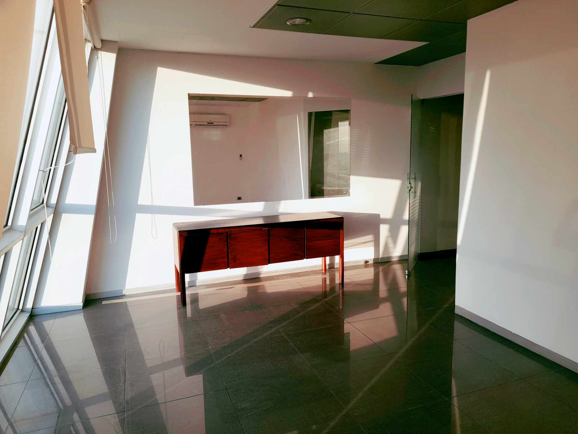 En Alquiler a $us 1,450 Foto 5