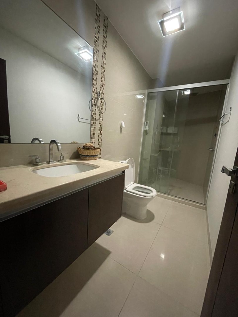 Departamento en AlquilerCalle Cochabamba, casi esquina Irala 2 dormitorios 3 baños 1 parqueos Foto 32