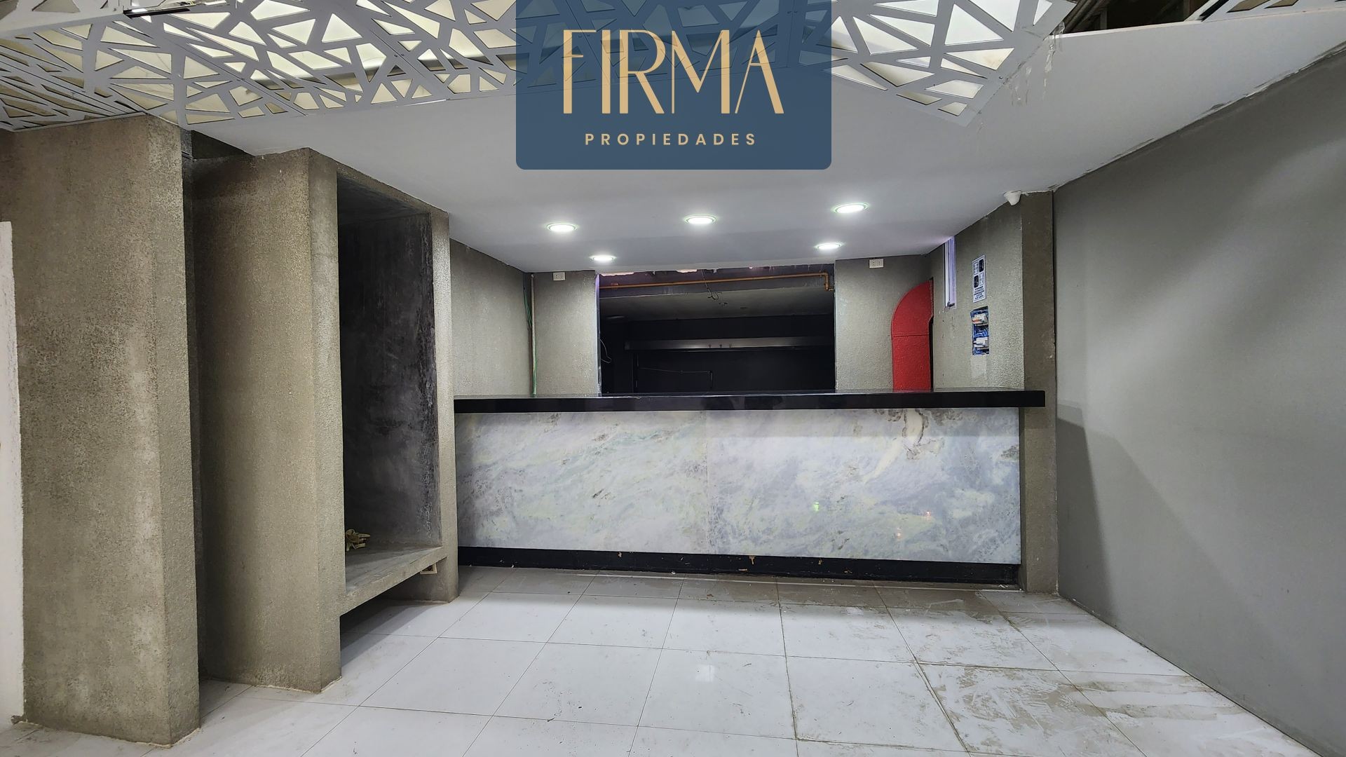 Local comercial en AlquilerLOCAL COMERCIAL EN ALQUILER, AV. MONTENEGRO, SAN MIGUEL Foto 2