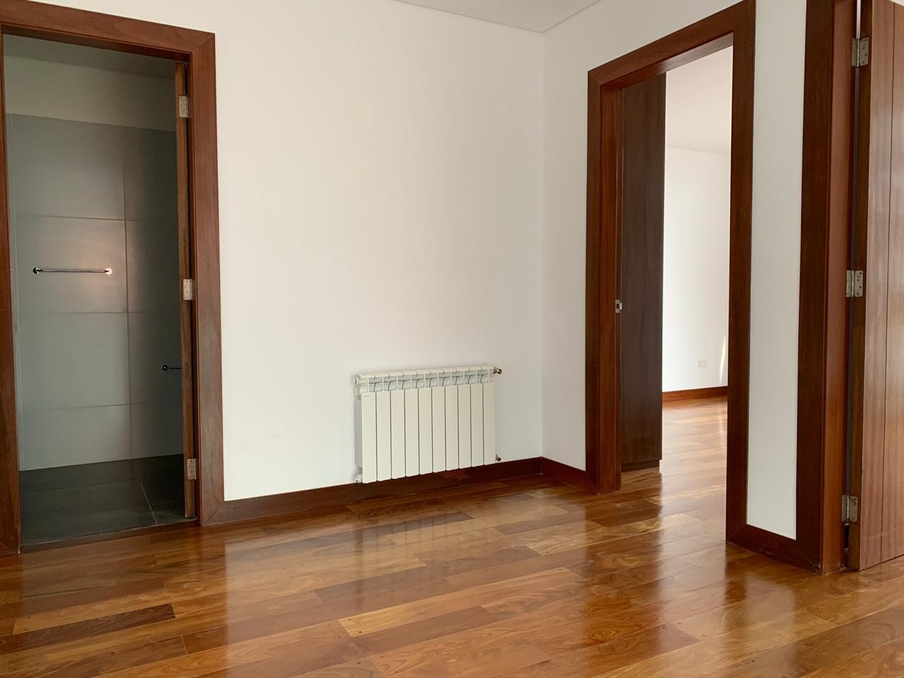 Departamento en Calacoto en La Paz 3 dormitorios 3 baños 1 parqueos Foto 20