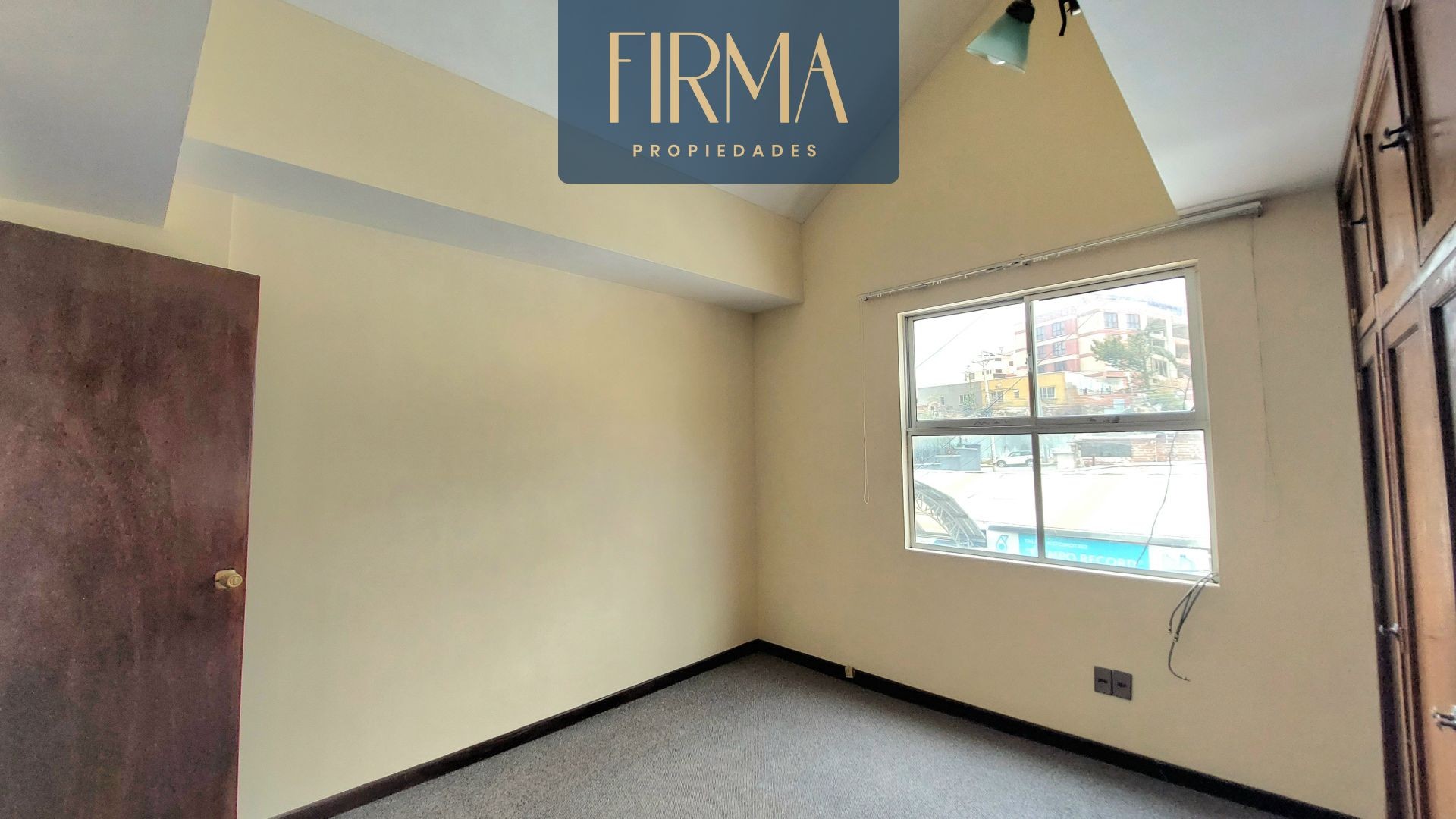 Departamento en Los Pinos en La Paz 3 dormitorios 2 baños 1 parqueos Foto 5