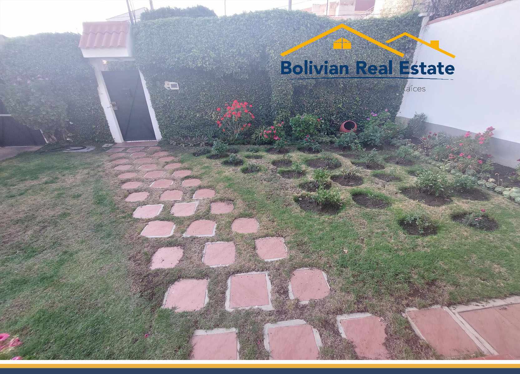 Casa en VentaACHUMANI BAJO CALLE 14, LINDA CASA EN VENTA 3 dormitorios 3 baños 2 parqueos Foto 15