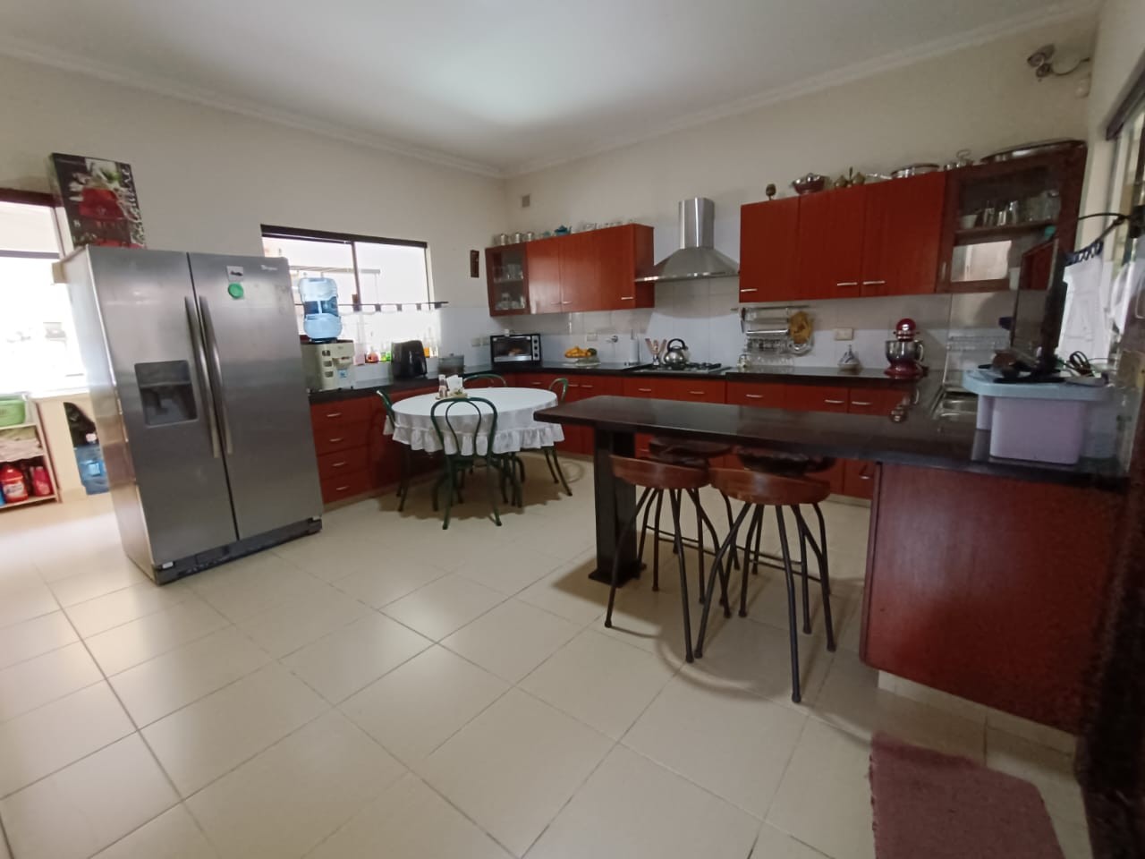 Casa en VentaB. Petrolero Norte Entre Av Alemana y Av Beni  casi 2do. anillo Foto 9