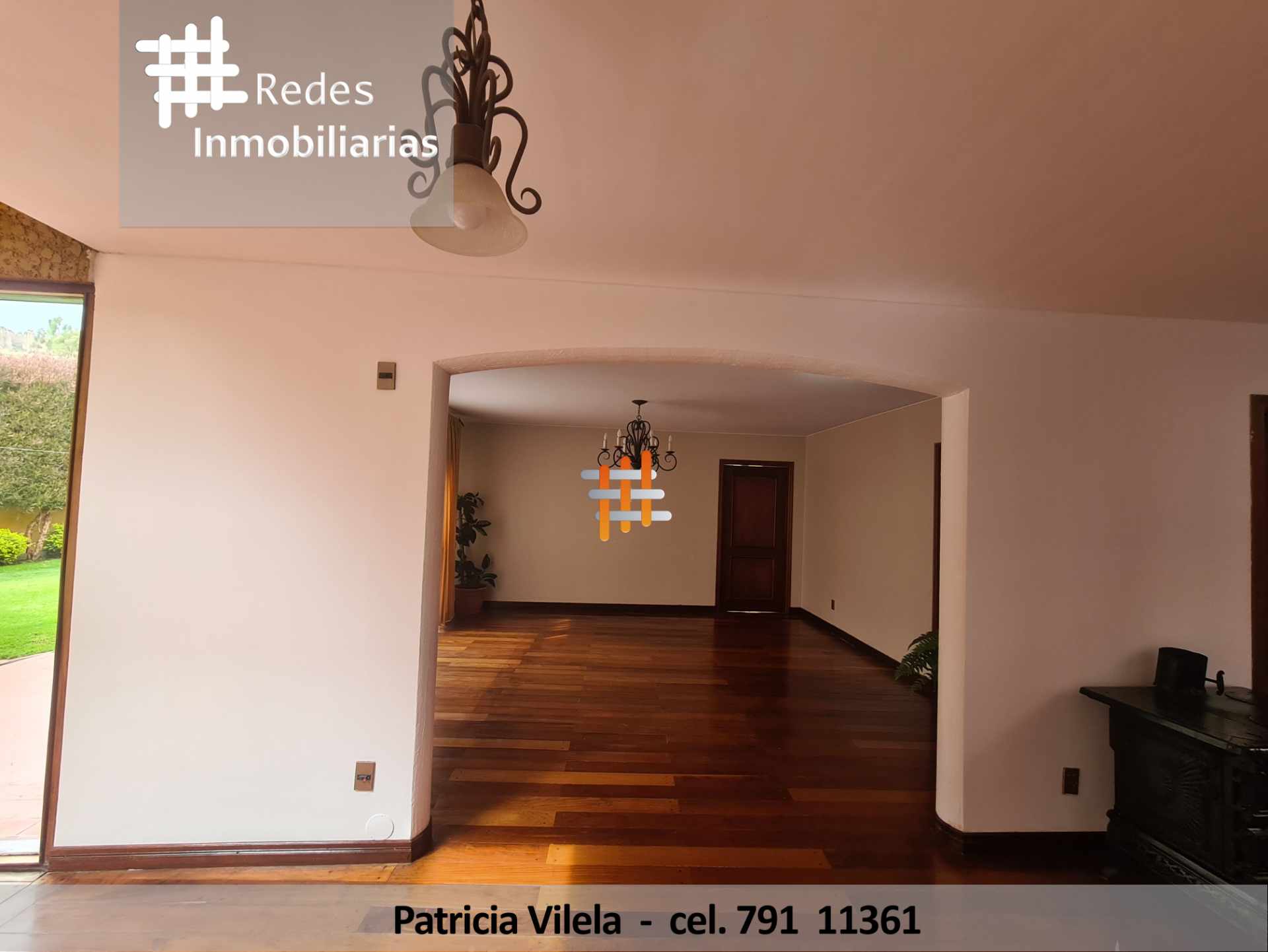 Casa en Achumani en La Paz 5 dormitorios 6 baños 3 parqueos Foto 10