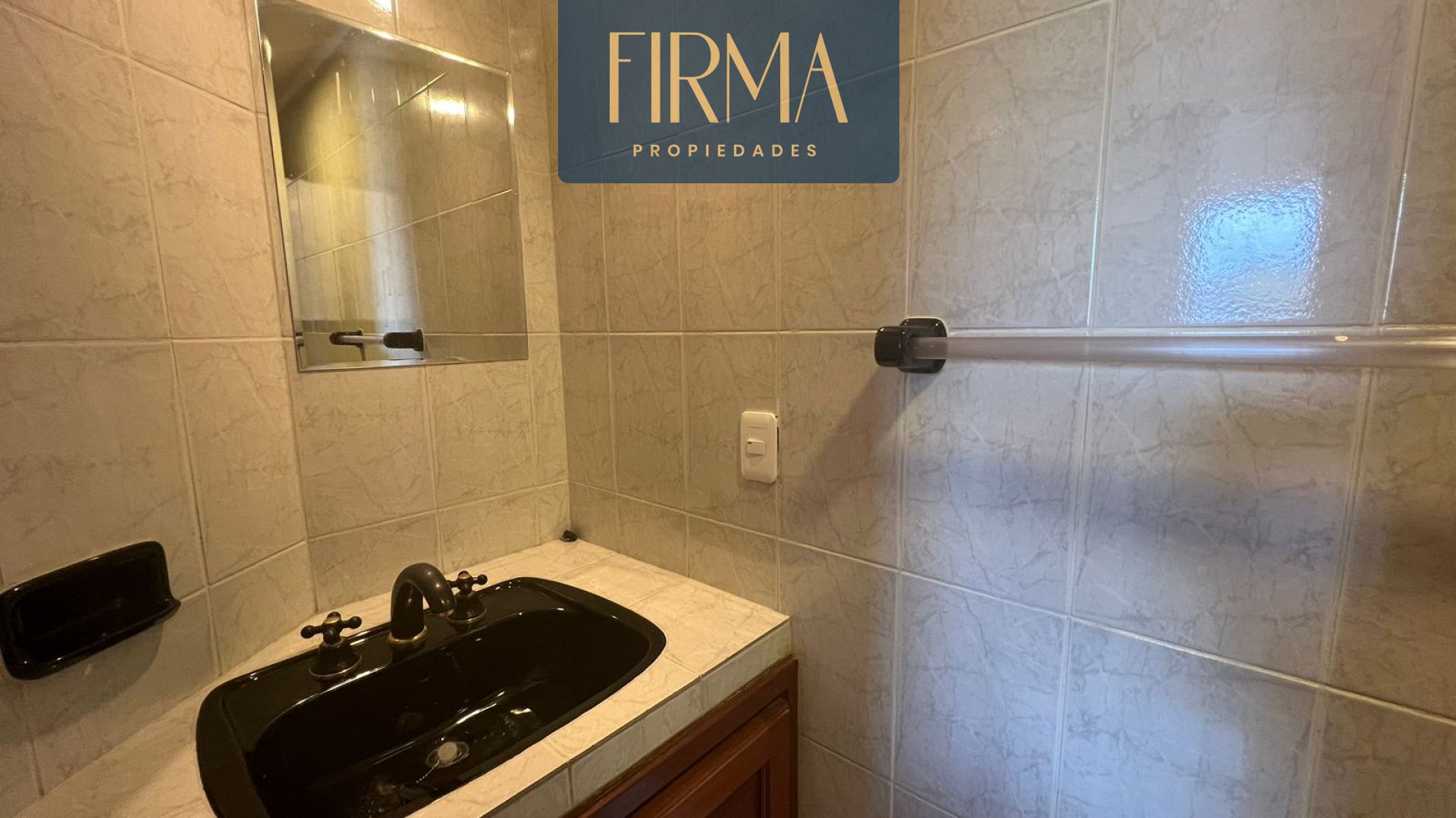 Departamento ALQUILA ESTE AMPLIO DEPARTAMENTO  EN IRPAVI Foto 6