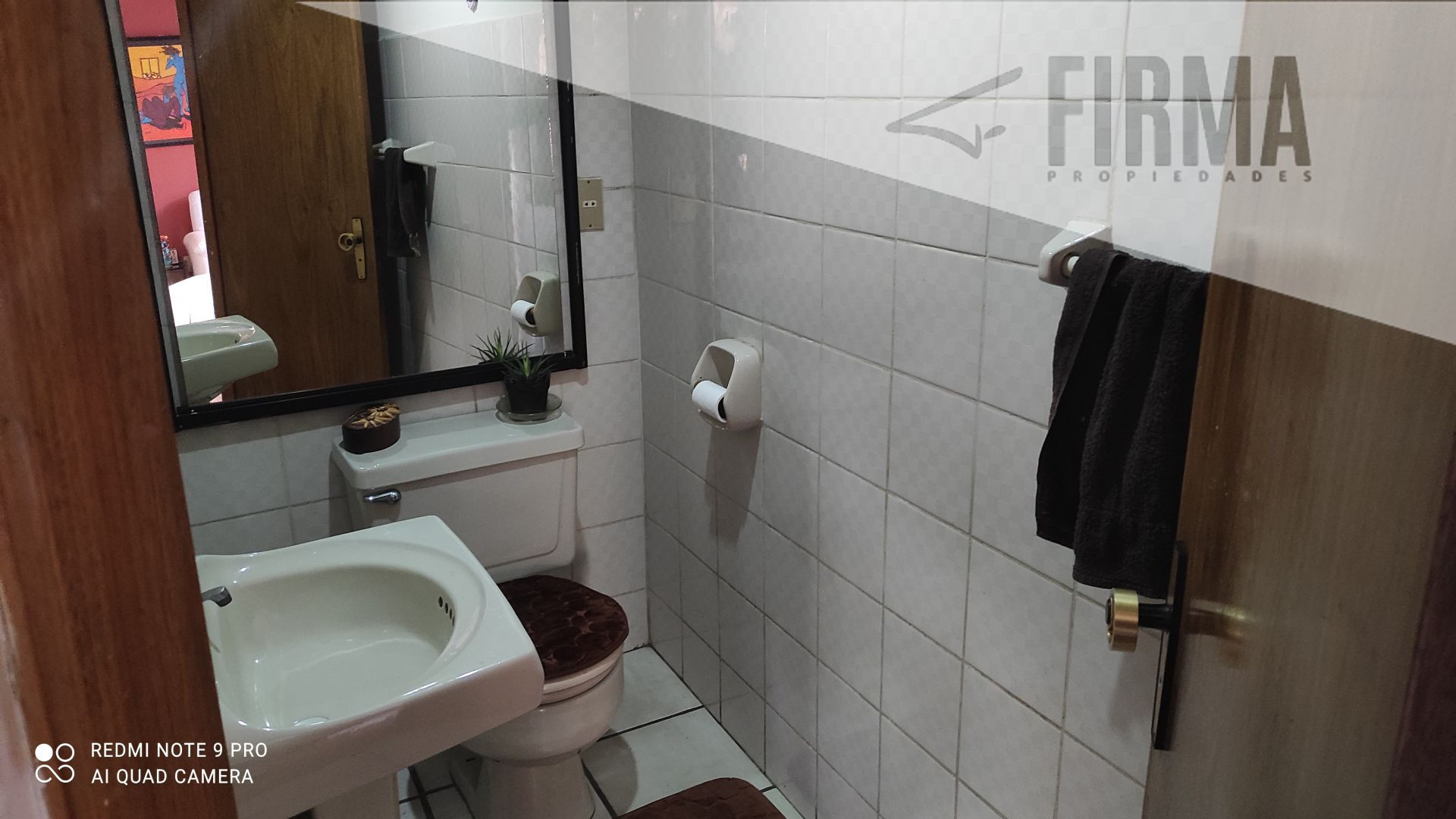 Casa en Seguencoma en La Paz 4 dormitorios 4 baños 3 parqueos Foto 20