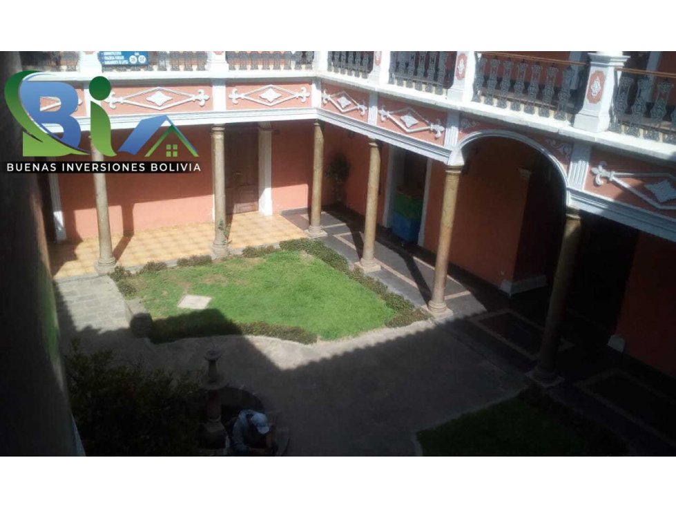 Casa en VentaCASA COMERCIAL ESQUINA DOS PLANTAS RENTABLE CBBA. 28 dormitorios 7 baños  Foto 1