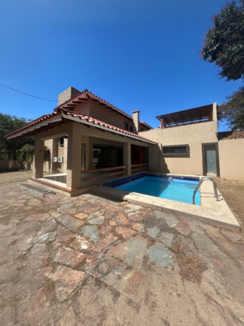 En Alquiler a $us 1,500 Foto 10