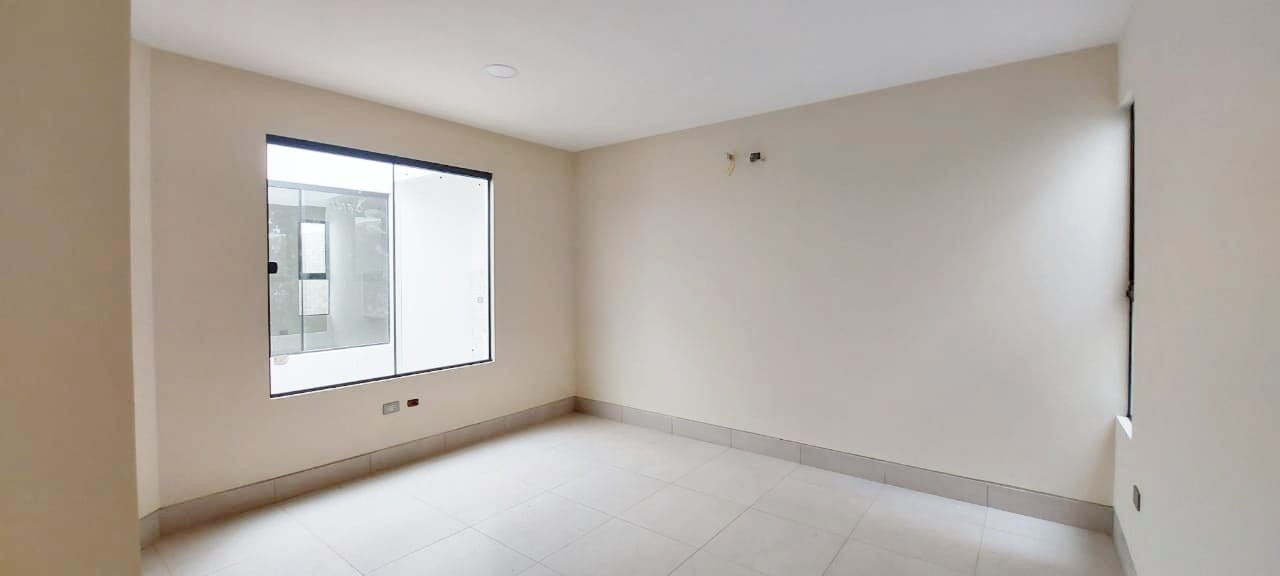 Casa en VentaZONA NORTE AV. CANAL PEDRO VELEZ, 6° Y 7° ANILLO ANILLO 3 dormitorios 2 baños 1 parqueos Foto 22