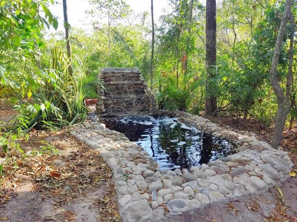 Casa en Urubó en Santa Cruz de la Sierra 4 dormitorios 4 baños 2 parqueos Foto 3