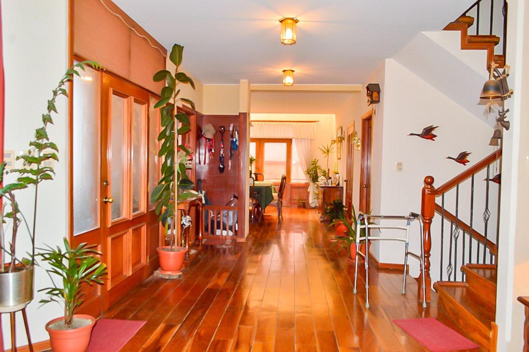 Casa <b>CASA EN VENTA EN ACHUMANI BAJO</b> Foto 10