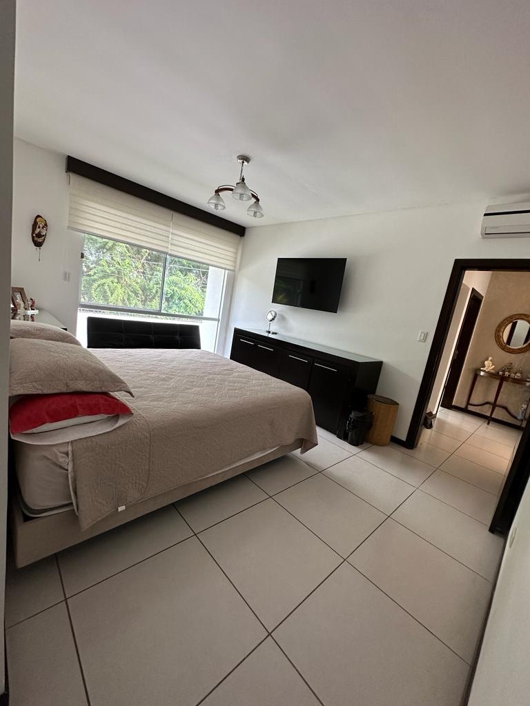 Casa en VentaCond. Villa de las Mercedes, 5 to anillo Av. Radial 27 Foto 16