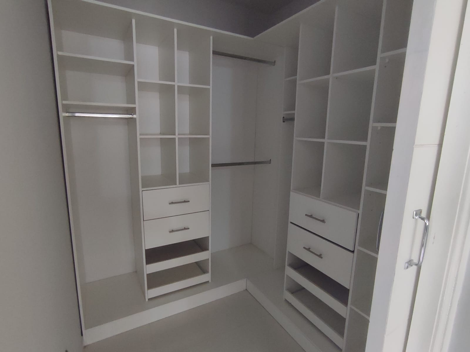 Casa en VentaAMANCAYAS 4 dormitorios 3 baños 4 parqueos Foto 13