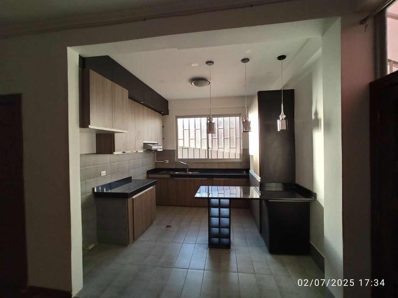 Departamento Los Robles #53, Zona los Almendros. Edificio mutifamiliar 