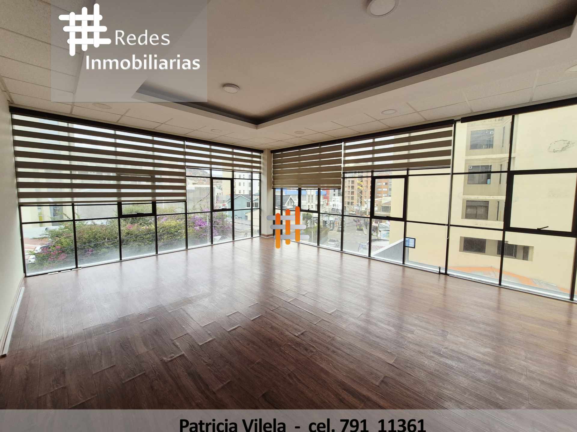 Oficina en Venta𝐈𝐍𝐂𝐎𝐌𝐏𝐀𝐑𝐀𝐁𝐋𝐄 𝐎𝐏𝐎𝐑𝐓𝐔𝐍𝐈𝐃𝐀𝐃 — 𝐇𝐄𝐑𝐌𝐎𝐒𝐀 𝐎𝐅𝐈𝐂𝐈𝐍𝐀 𝐄𝐍 𝐕𝐄𝐍𝐓𝐀 O ALQUILER  𝐄𝐍 𝐒𝐀𝐍 𝐌𝐈𝐆𝐔𝐄𝐋 5 dormitorios 2 baños  Foto 1