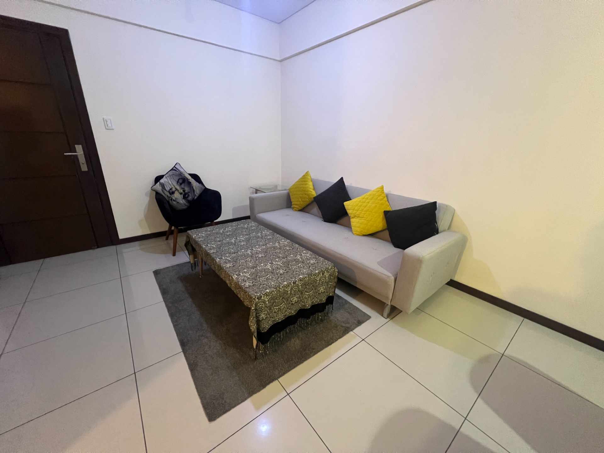 Departamento en Entre 4to y 5to anillo Oeste en Santa Cruz de la Sierra 2 dormitorios 1 baños 1 parqueos Foto 4