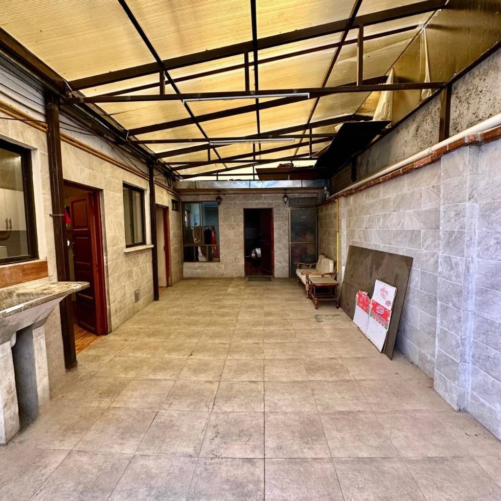 Departamento en VentaMIRAFLORES, CALLE JORGE SAENZ Foto 3