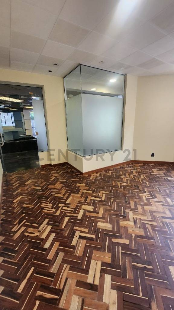 Oficina MIRAFLORES AV ABEL ITURRALDE Foto 9