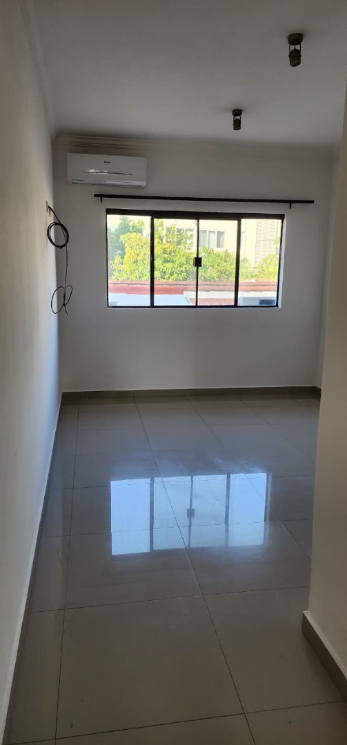 En Alquiler a $us 1,700 Foto 11
