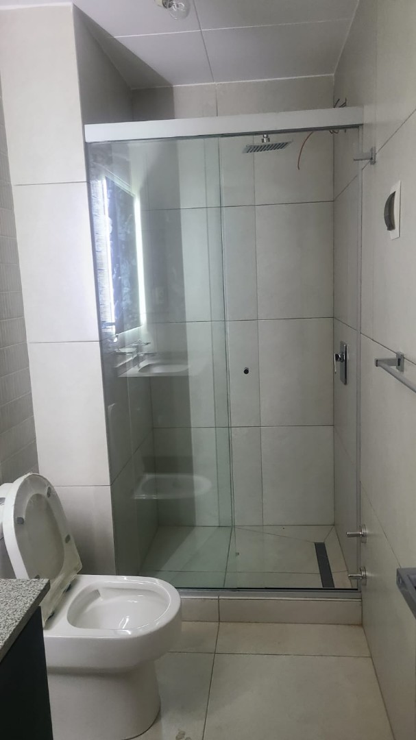 Departamento Av Hernando Siles Foto 8