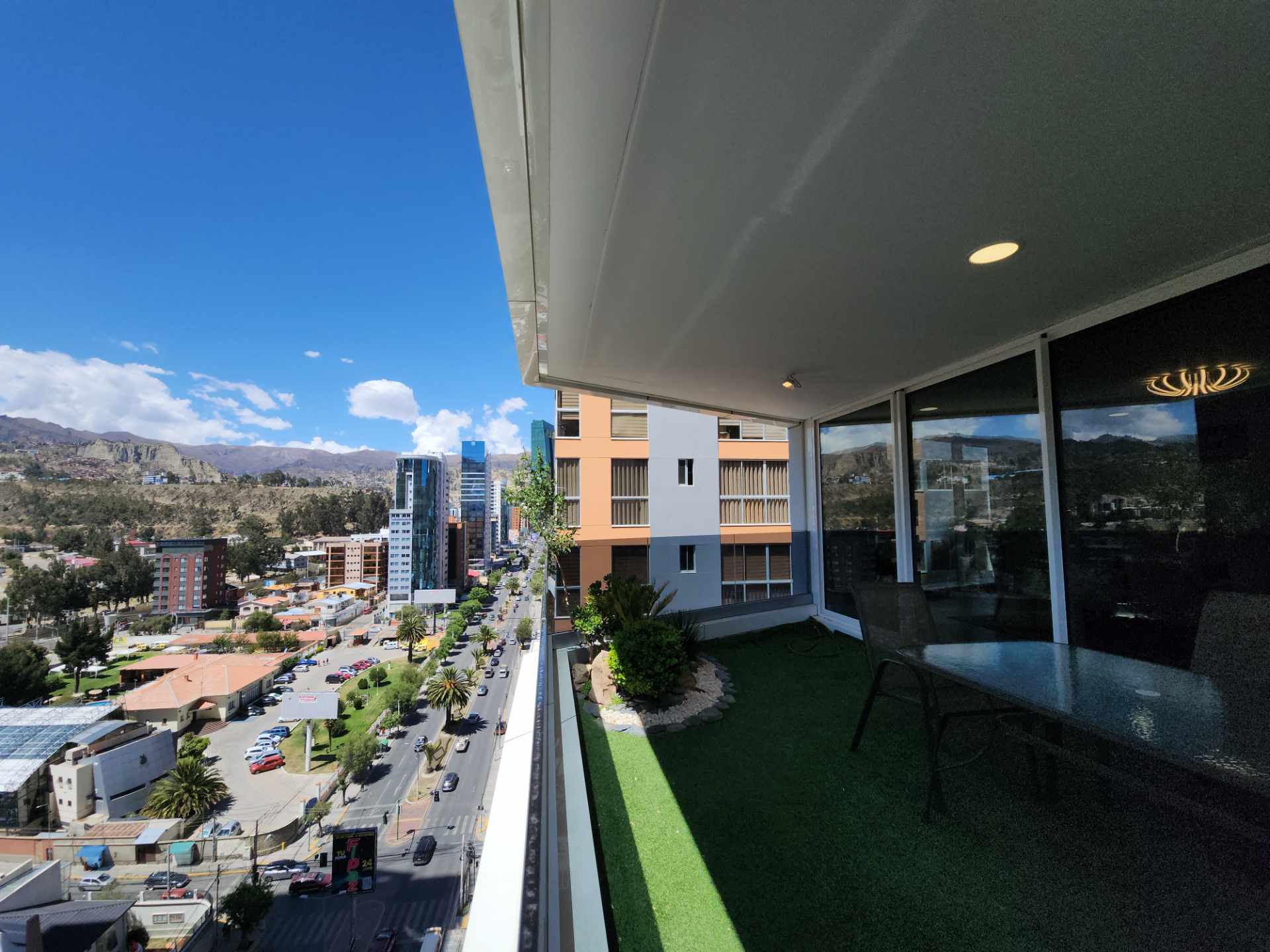 Departamento en Calacoto en La Paz 3 dormitorios 5 baños 1 parqueos Foto 25