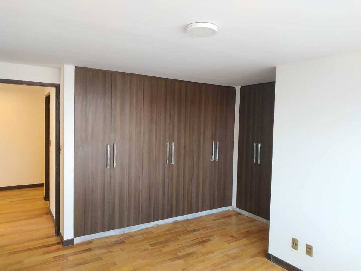 Departamento en Villa Fatima en La Paz 3 dormitorios 3 baños  Foto 9