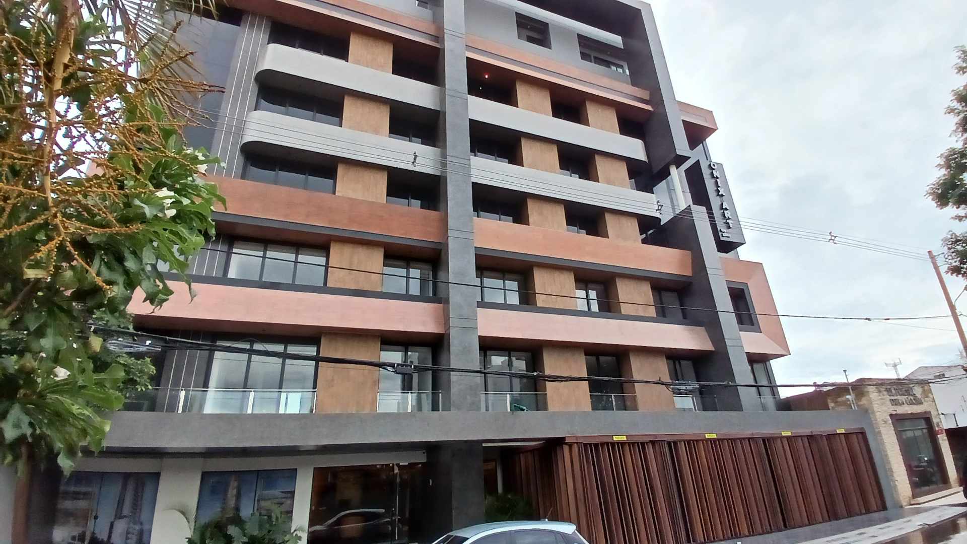 Departamento en Sirari en Santa Cruz de la Sierra 1 dormitorios 1 baños  Foto 1