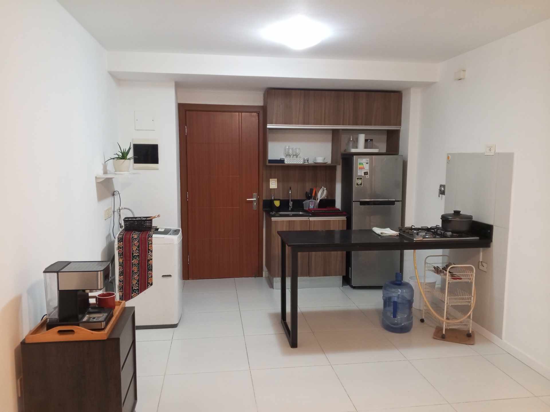 Departamento en Alquiler[CONDOMINIO EQUIPENORTE 1.0| EQUIPETROL NORTE] ALQUILER SEMIAMOBLADO O SIN MUEBLES: DEPARTAMENTO 2 DORMITORIOS CON BALCON PET FFRIENDLY 2 dormitorios 1 baños  Foto 3